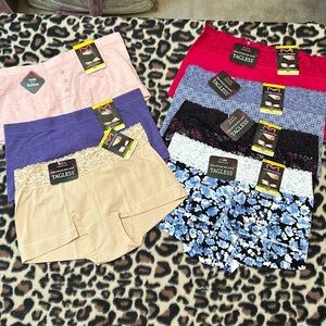 LOT of NEW MAIDENFORM Boyshort -6(M)